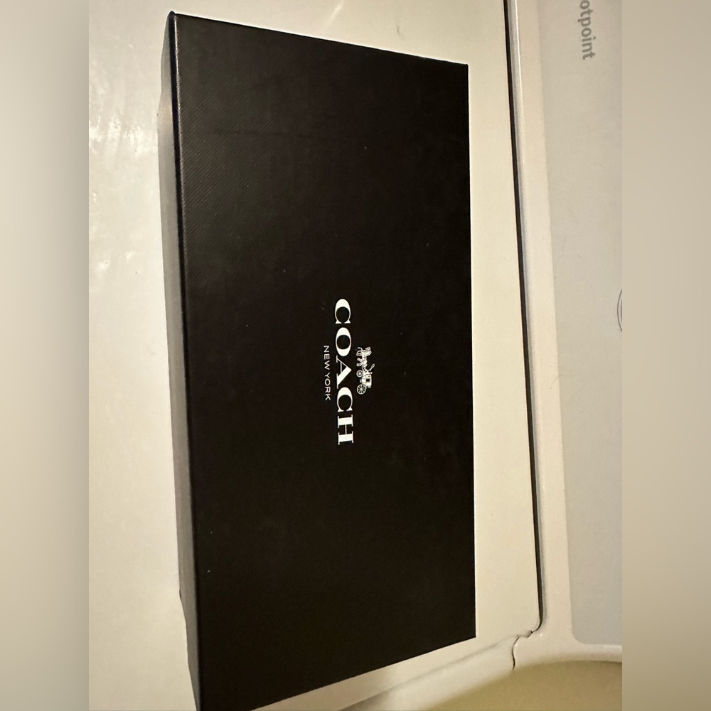 COACH FLAT SHOES WITH BOX